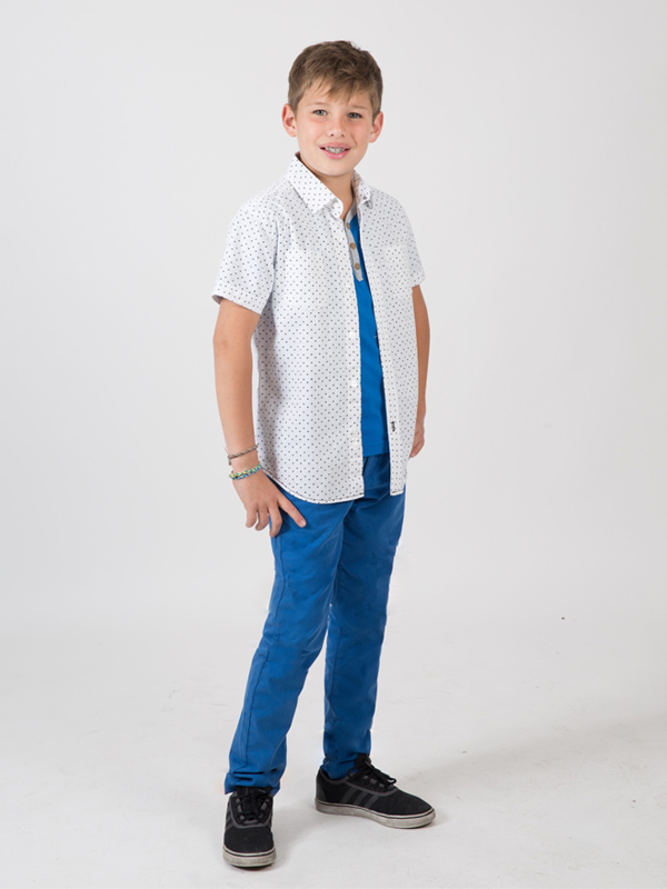 fg-camisa-blanca-jeans